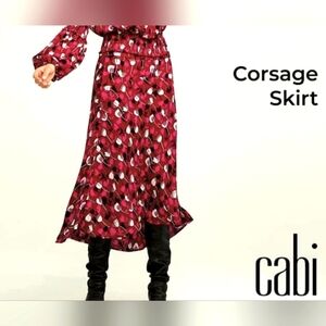 CABI. Corsage skirt. Retail$100.Waist 16".